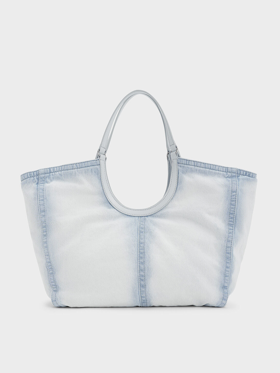 Ivette Denim Tote Bag
- Light Washed Denim