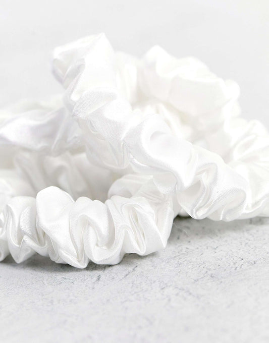Easilocks Classic Small Satin Scrunchie in White - 3 Pack