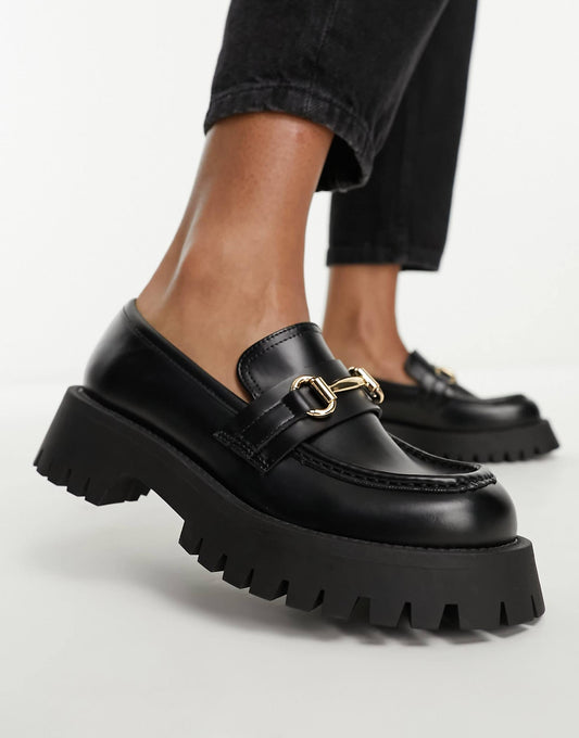 ASOS DESIGN Wide fit Masterpiece chunky loafer in black