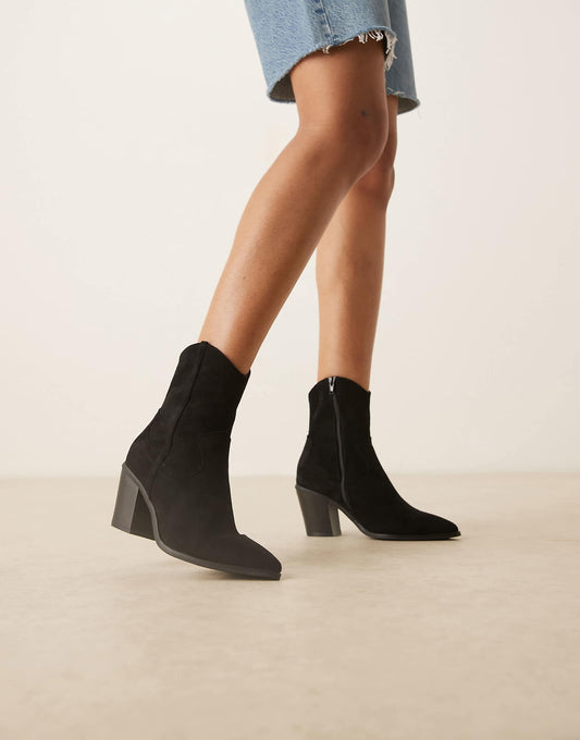 ASOS DESIGN Wide Fit Rational heeled western boots in black