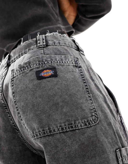 بنطلون Newington المغسول مع تفاصيل جيوب من Dickies باللون الأسود