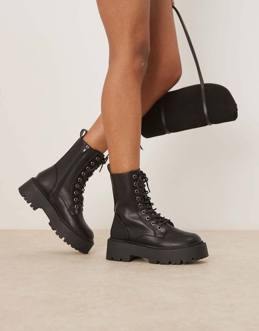 ASOS DESIGN Wide Fit Adventure chunky lace up boots in black