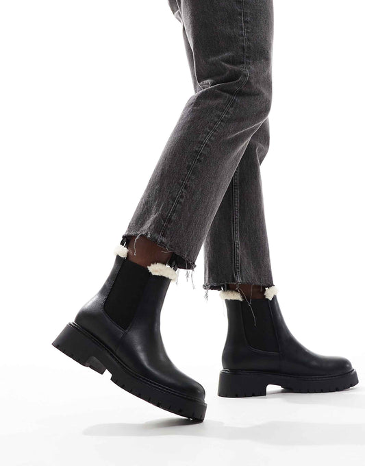 London Rebel Lois faux fur lined chunky chelsea boots in black