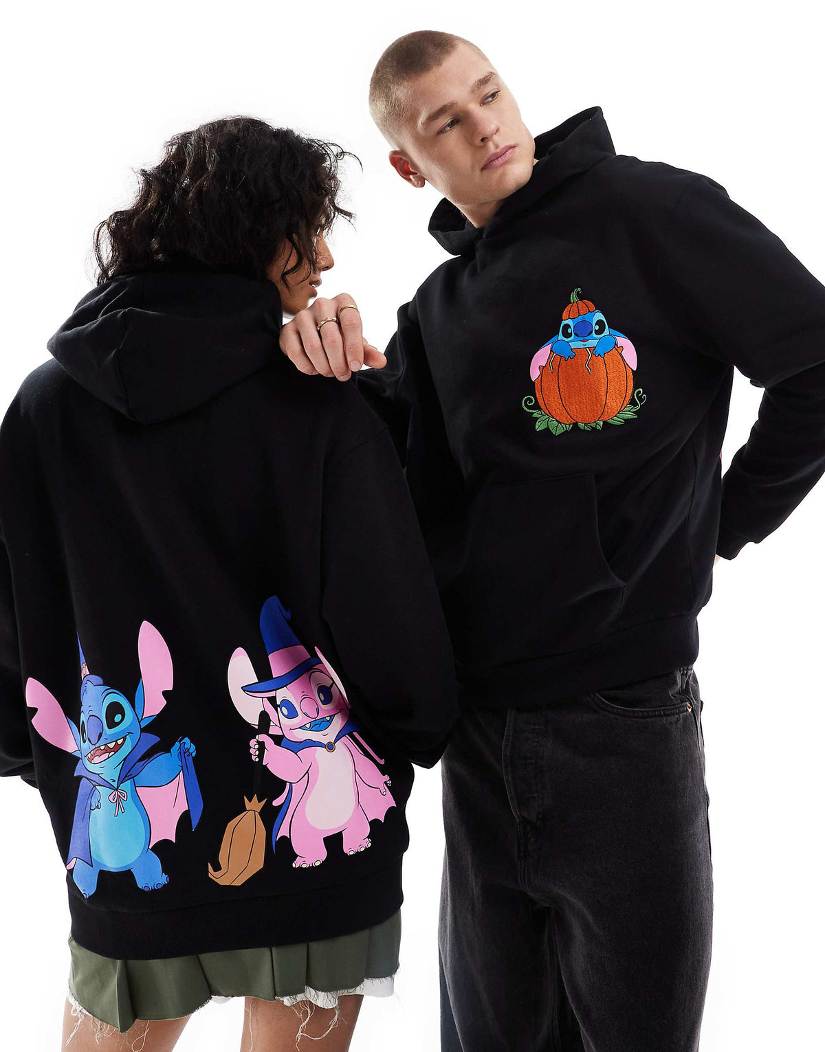 هودي كبير الحجم من ASOS DESIGN Disney بطبعات Halloween Stich باللون الأسود