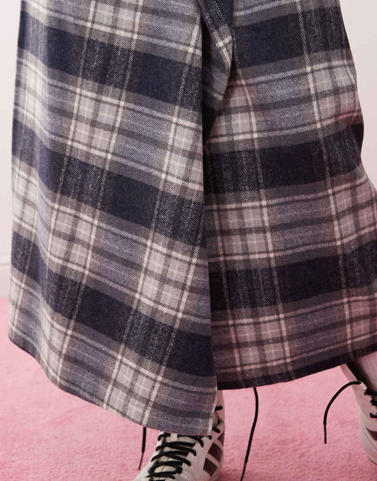 تنورة بأسلوب Blanket Kilt بنقشة Mono Check الممشط - COLLUSION