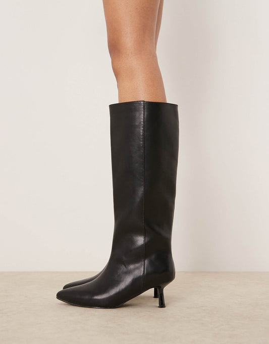 New Look knee boot with kitten heel in black