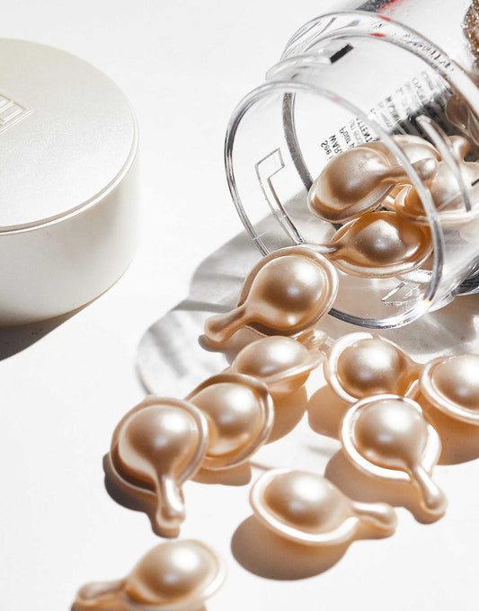 Elizabeth Arden Hyaluronic Acid Ceramide Capsules Hydra-Plumping Serum x 30