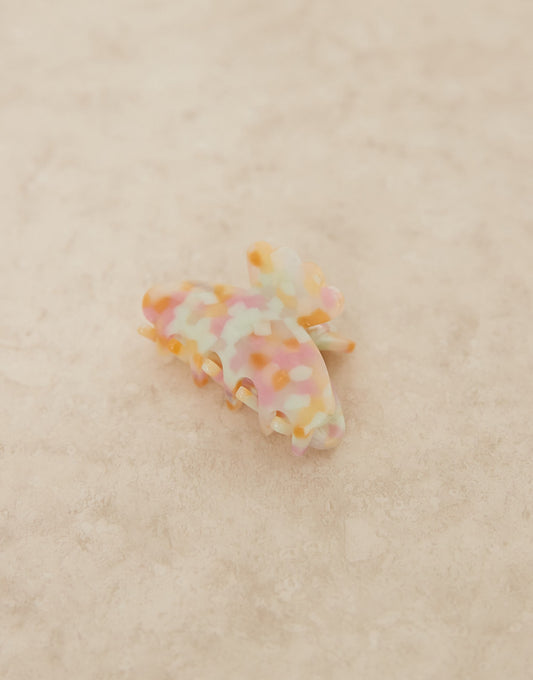 Sui Ava Helle cheery mini hair claw in orange marble