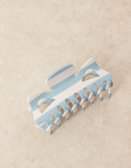 Sui Ava striped hair claw in blue