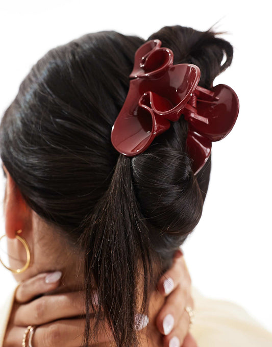 ASOS DESIGN hair claw with heart design in red