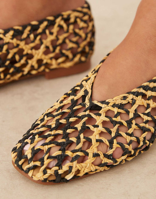 ASOS DESIGN Wide Fit Linus clean  ballets in natural and black mix