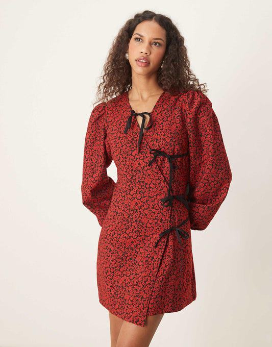 Ghospell bow detail wrap mini dress in red