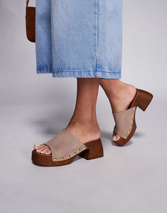 schuh Exclusive Via heeled clog sandals in cream suede