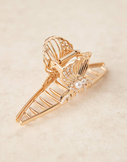 ASOS DESIGN metal XL claw with shell design and pearl detail in gold