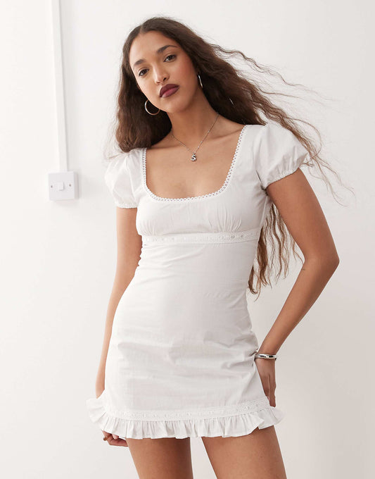 Motel bella mini team dress in white
